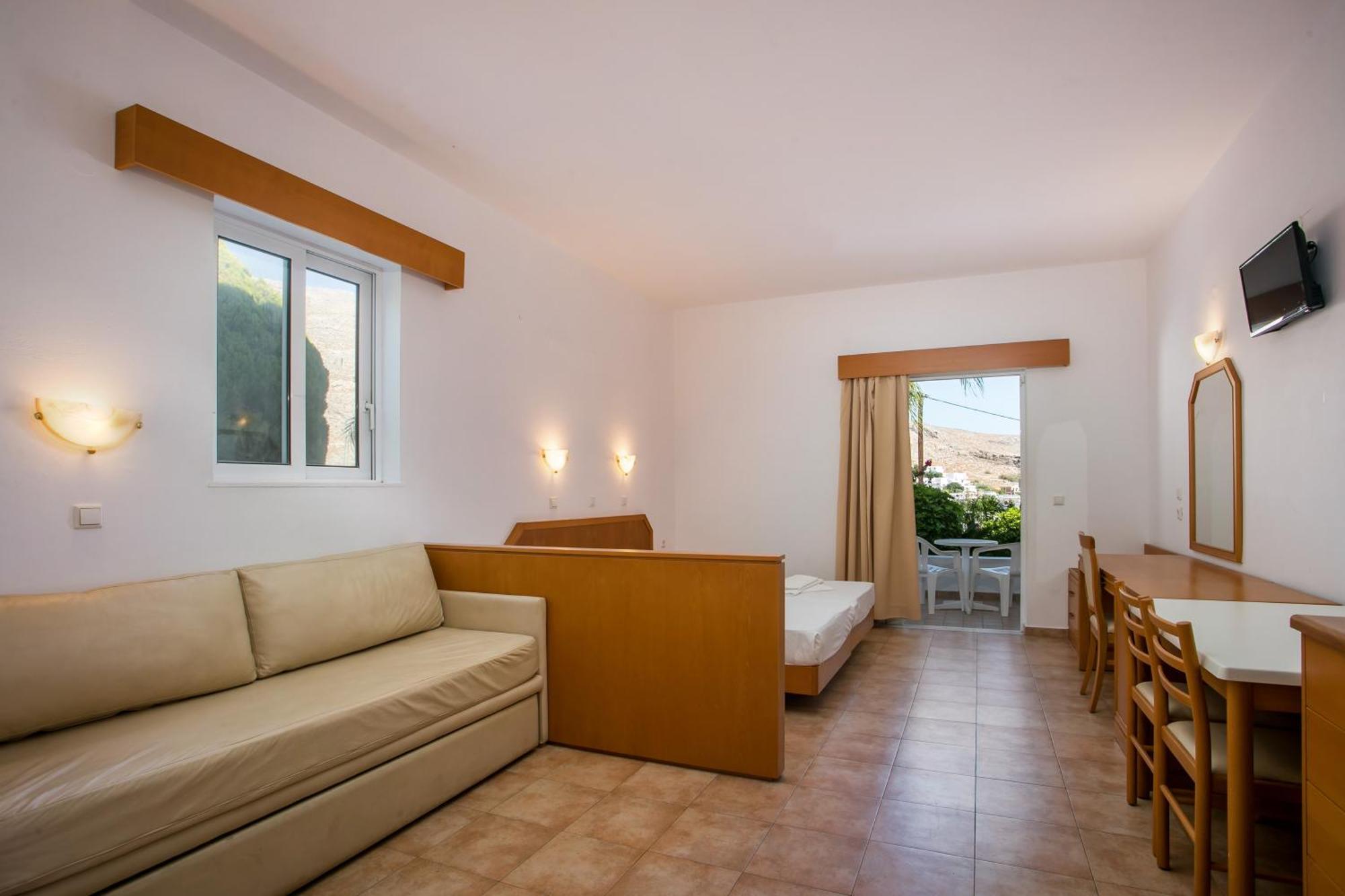 لينثوس Lambis Studios & Apartments المظهر الخارجي الصورة